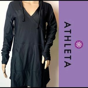Athleta Black Long Sleeve Acttivewear Hoodie Top